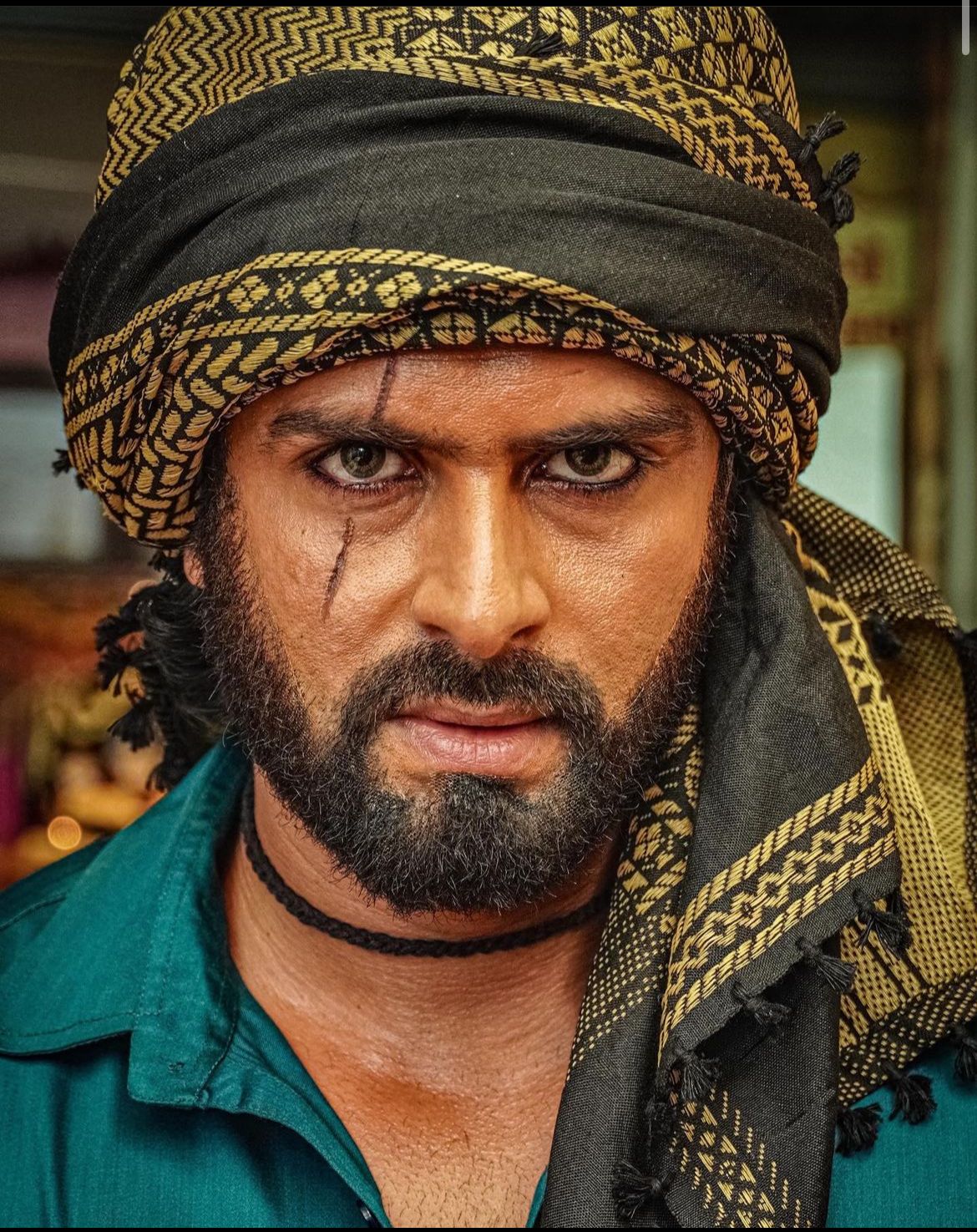 Shoaib Embraces the Peshawari Dialect to Perfectly Disguise his Role as ‘Pathan’ the bodyguard in the Upcoming Track of 'Ajooni' on Star Bharat